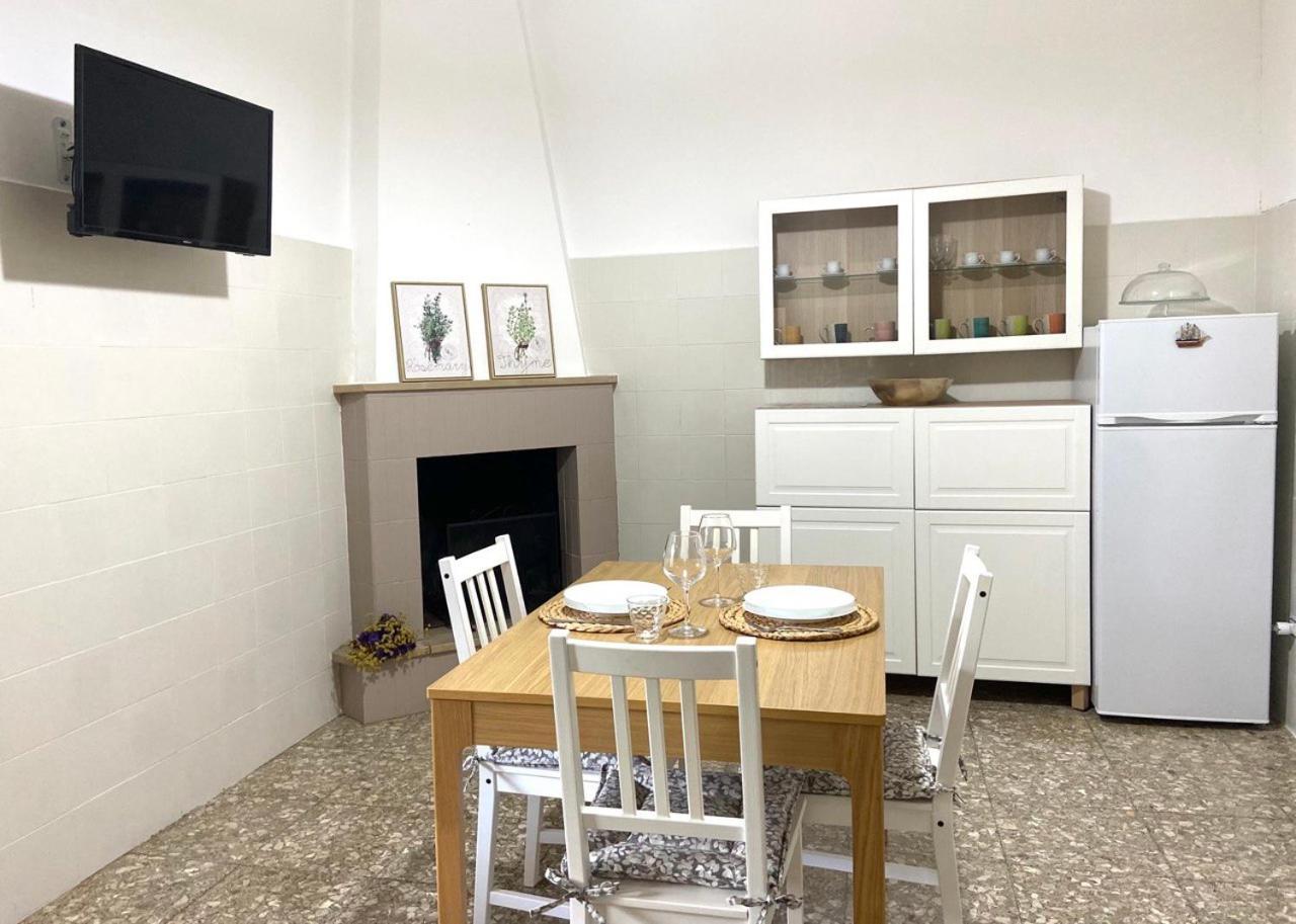 Surano La Casa Di Nina 아파트 외부 사진